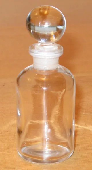 香水瓶 · 直闪高光